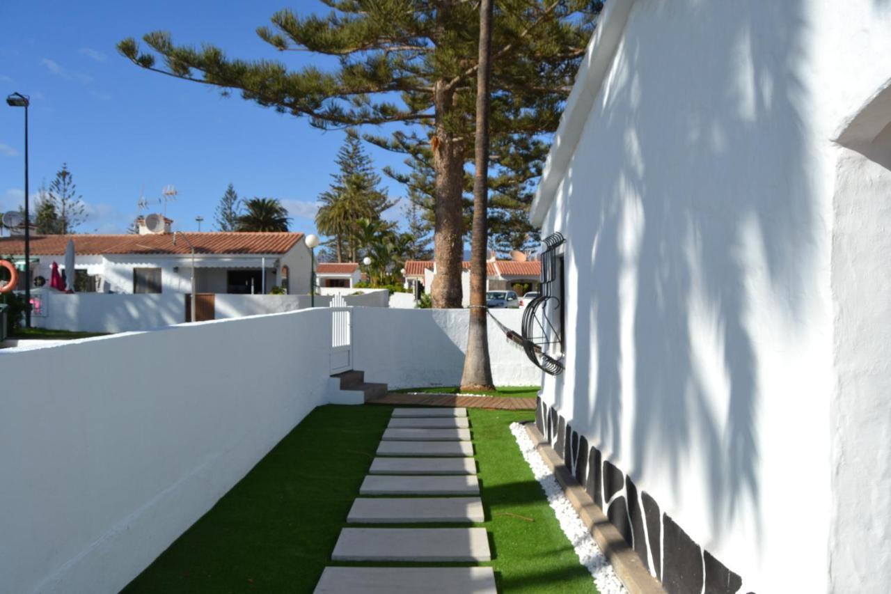 White Exclusive Bungalow. 2 rooms, garden & pool. Maspalomas  Exterior foto